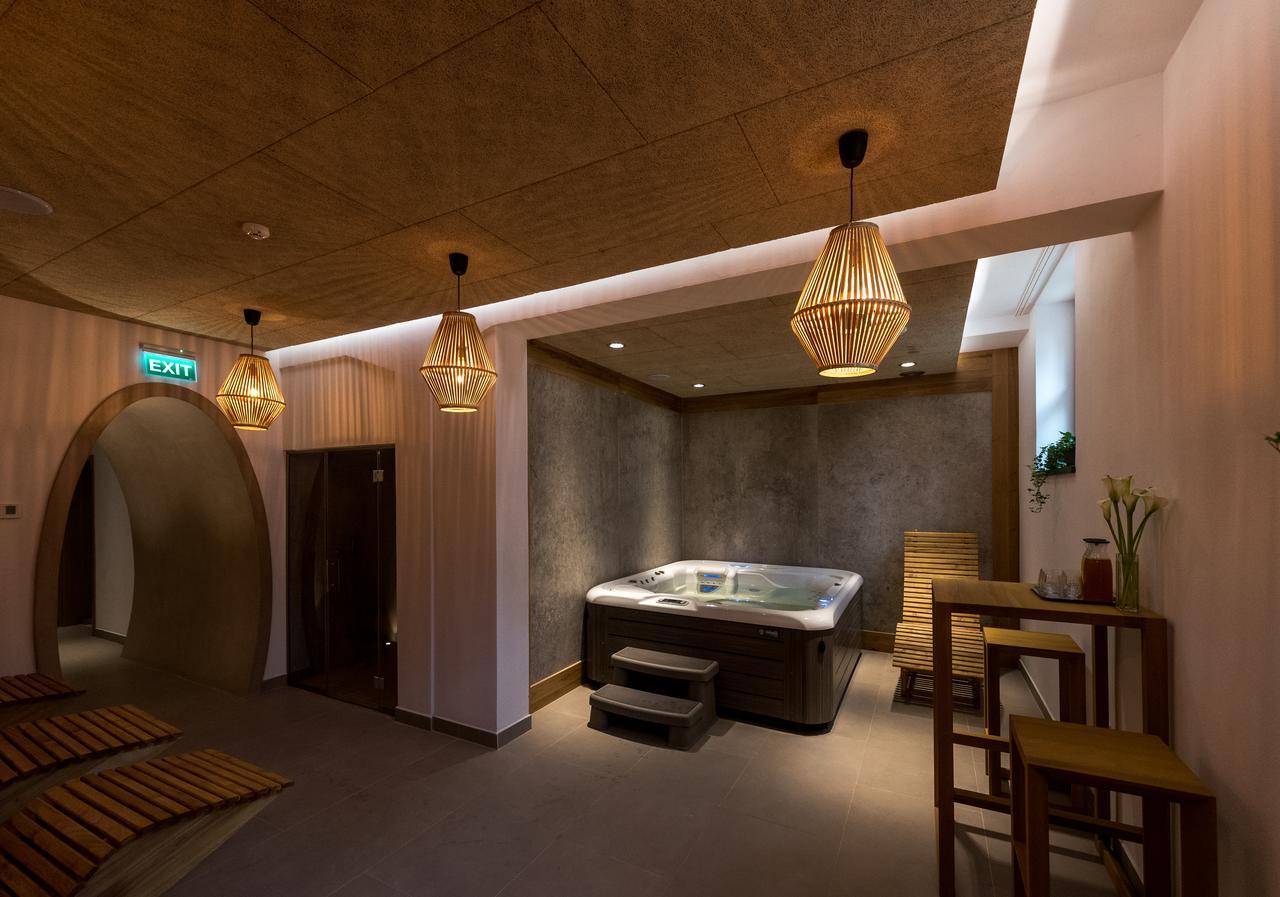 Fidelitas Hotel Sfantu Gheorghe  Luaran gambar